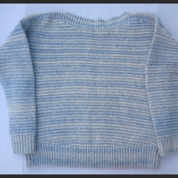 Victoria’s Secret Wool Cable-knit Sweater - Picture 9 of 11